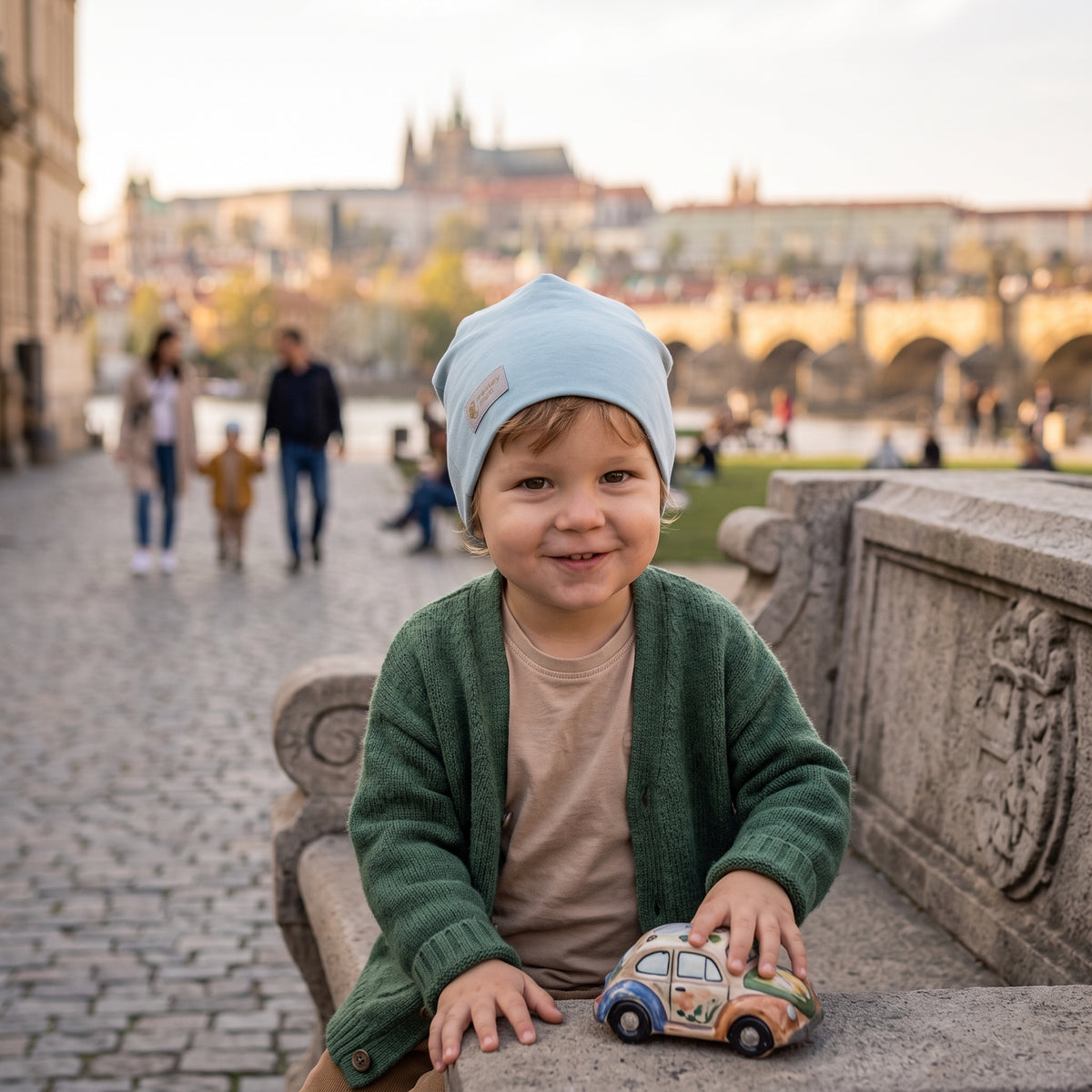 Čiapka Monkey Mum® - Svetlomodrá