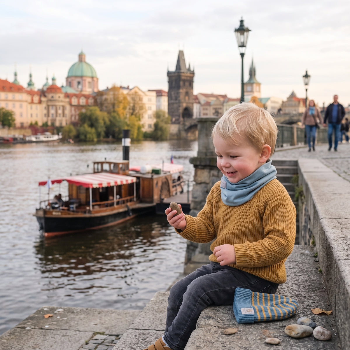 Nákrčník Monkey Mum® - Svetlomodrý