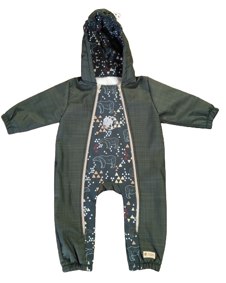 Monkey Mum® Detská zimná softshellová kombinéza s baránkom - Khaki poľovníček s medveďom - veľ.62/68, 74/80