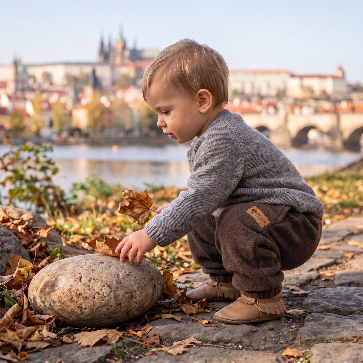 Monkey Mum® Flísové tepláčky - Hnedé